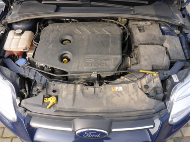 Купить Ford Focus, 1.6, 2014 года с пробегом, цена 340345 руб., id 17911