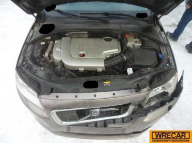 Купить Volvo V70, 2.4, 2009 года с пробегом, цена 1592 руб., id 17941