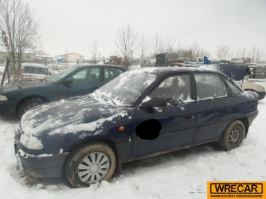 Купить Opel Astra, 1.4, 2000 года с пробегом, цена 0 руб., id 17960