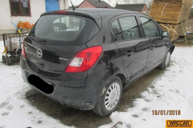 Купить Opel Corsa, 1.2, 2014 года с пробегом, цена 3183 руб., id 17964