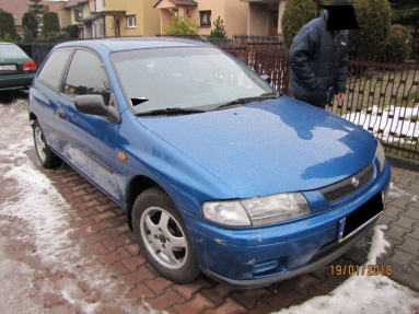 Купить Mazda 323, 1.3, 1998 года с пробегом, цена 3183 руб., id 17971