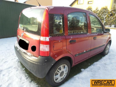 Купить Fiat Panda, 1.1, 2004 года с пробегом, цена 0 руб., id 17999