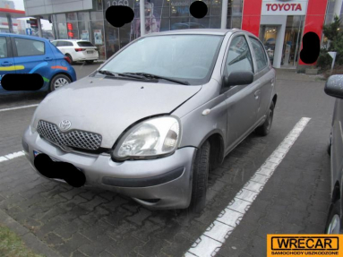 Купить Toyota Yaris, 1.0, 2005 года с пробегом, цена 30727 руб., id 18018