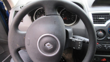 Купить Renault Megane, 1.6, 2008 года с пробегом, цена 0 руб., id 18033
