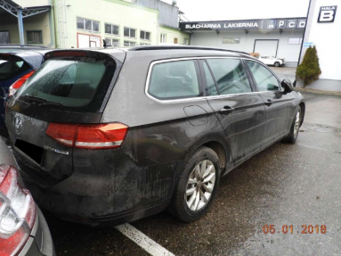 Купить Volkswagen Passat, 2.0, 2015 года с пробегом, цена 3183 руб., id 18056