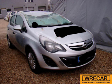 Купить Opel Corsa, 1.2, 2013 года с пробегом, цена 3183 руб., id 18057