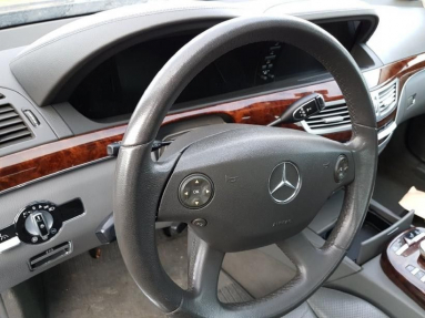 Купить Mercedes-Benz S-Klasse S 320 CDI 4-Matic, 3.0, 2008 года с пробегом, цена 998337 руб., id 18076