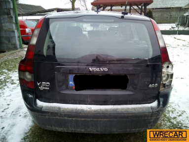 Купить Volvo V50, 2.0, 2004 года с пробегом, цена 0 руб., id 18111