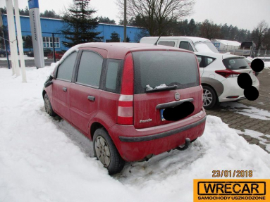 Купить Fiat Panda, 1.1, 2009 года с пробегом, цена 1592 руб., id 18131