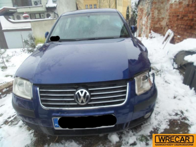 Купить Volkswagen Passat, 1.9, 2003 года с пробегом, цена 1592 руб., id 18137