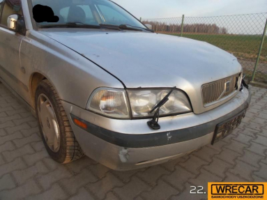 Купить Volvo V40, 1.9, 1997 года с пробегом, цена 0 руб., id 18158