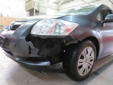 Купить Toyota Auris, 1.6, 2008 года с пробегом, цена 1592 руб., id 18173