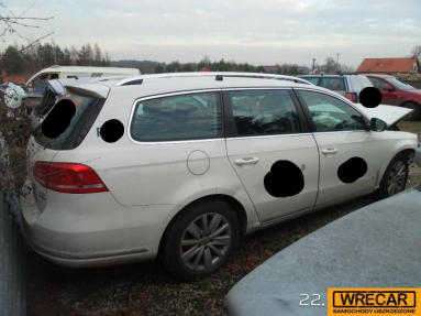 Купить Volkswagen Passat, 2.0, 2013 года с пробегом, цена 1592 руб., id 18176