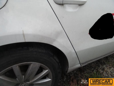 Купить Volkswagen Passat, 2.0, 2013 года с пробегом, цена 1592 руб., id 18176