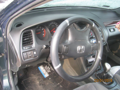 Купить Honda Accord, 1.9, 2000 года с пробегом, цена 0 руб., id 18190