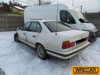 Купить BMW 520i 24V Kat. E34, 2.0, 1990 года с пробегом, цена 0 руб., id 18204