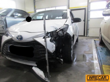 Купить Toyota Yaris, 1.5, 2017 года с пробегом, цена 330588 руб., id 18254