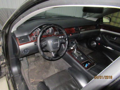 Купить Audi A8, 4.1, 2007 года с пробегом, цена 82630 руб., id 18303