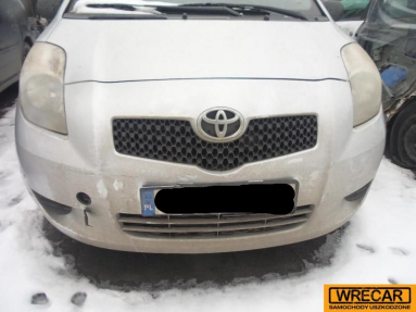 Купить Toyota Yaris, 1.3, 2006 года с пробегом, цена 24291 руб., id 18332
