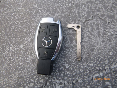 Купить Mercedes-Benz E 200 E 200 CDI                 MR`1, 2.1, 2013 года с пробегом, цена 19446 руб., id 18338