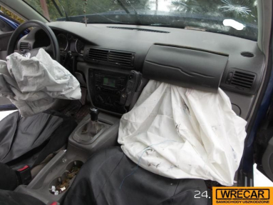 Купить Volkswagen Passat, 1.9, 2002 года с пробегом, цена 1592 руб., id 18383