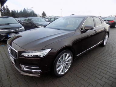 Купить Volvo S90, 2.0, 2017 года с пробегом, цена 2537849 руб., id 18479