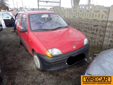 Купить Fiat Seicento, 1.1, 1999 года с пробегом, цена 4844 руб., id 18492