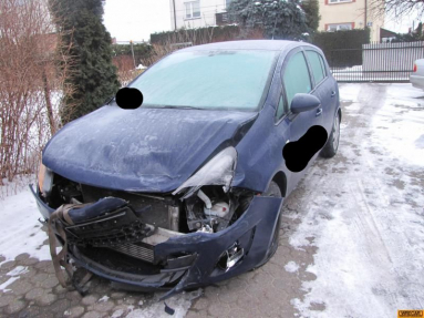 Купить Opel Corsa, 1.2, 2013 года с пробегом, цена 100484 руб., id 18540