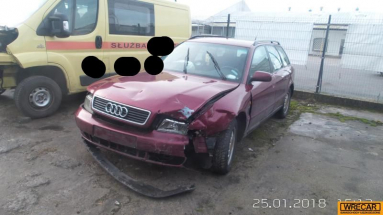 Купить Audi A4, 1.8, 1997 года с пробегом, цена 3253 руб., id 18582