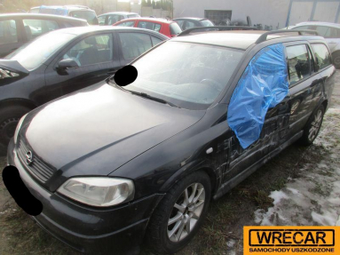 Купить Opel Astra, 2.0, 2000 года с пробегом, цена 3253 руб., id 18617