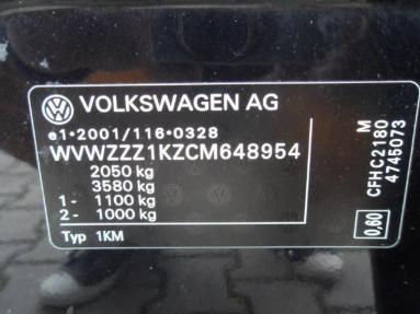 Купить Volkswagen Golf, 2.0, 2011 года с пробегом, цена 441868 руб., id 18682