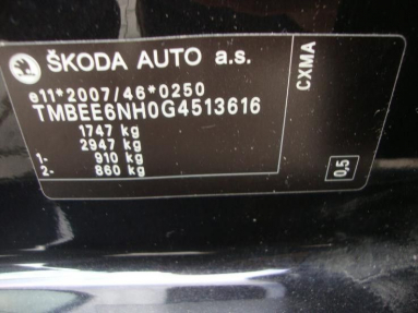 Купить Skoda Rapid, 1.6, 2015 года с пробегом, цена 496331 руб., id 18684