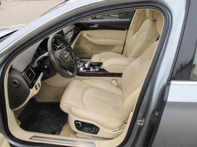 Купить Audi A8, 4.1, 2011 года с пробегом, цена 1900619 руб., id 18694