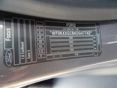 Купить Ford Focus, 1.0, 2013 года с пробегом, цена 380830 руб., id 18697