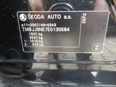 Купить Skoda Octavia, 2.0, 2013 года с пробегом, цена 664497 руб., id 18721