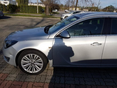 Купить Opel Insignia, 2.0, 2014 года с пробегом, цена 721175 руб., id 18751