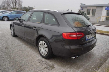 Купить Audi A4, 2.0, 2014 года с пробегом, цена 597992 руб., id 18759