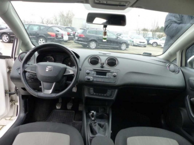 Купить SEAT Ibiza, 1.2, 2014 года с пробегом, цена 427819 руб., id 18790