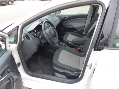 Купить SEAT Ibiza, 1.2, 2014 года с пробегом, цена 427819 руб., id 18790