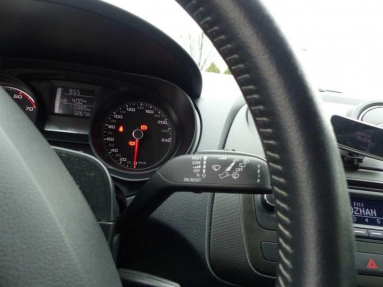 Купить SEAT Ibiza, 1.2, 2014 года с пробегом, цена 427819 руб., id 18801