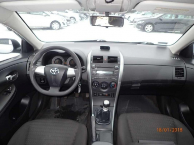 Купить Toyota Corolla, 1.4, 2011 года с пробегом, цена 327335 руб., id 18808