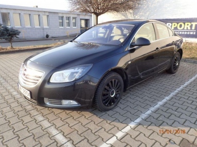 Купить Opel Insignia, 2.0, 2010 года с пробегом, цена 405189 руб., id 18820