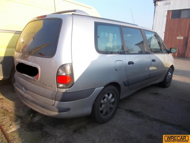 Купить Renault Espace, 2.0, 2001 года с пробегом, цена 3253 руб., id 18837