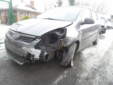 Купить Hyundai i20, 1.2, 2011 года с пробегом, цена 12941 руб., id 18872