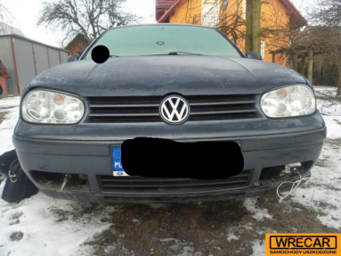 Купить Volkswagen Golf, 1.4, 1999 года с пробегом, цена 1592 руб., id 18874