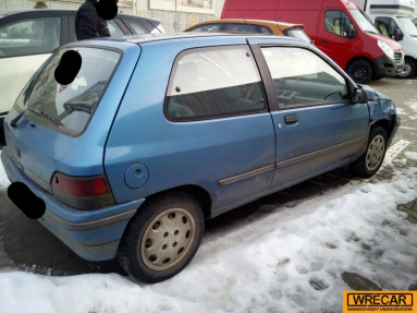 Купить Renault Clio, 1.2, 1993 года с пробегом, цена 1592 руб., id 18877