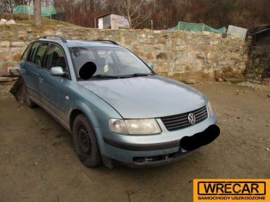 Купить Volkswagen Passat, 1.8, 1999 года с пробегом, цена 1592 руб., id 18894