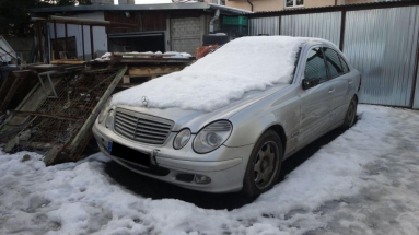 Купить Mercedes-Benz E 200 CDI MR`00 210, 2.1, 2002 года с пробегом, цена 3183 руб., id 18929