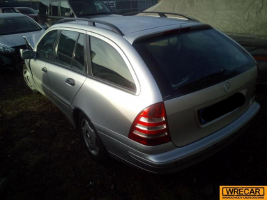 Купить Mercedes-Benz C 200 C 200 CDI                 MR`0, 2.1, 2004 года с пробегом, цена 1592 руб., id 18948