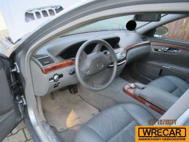 Купить Mercedes-Benz S 320 CDI 221, 3.0, 2008 года с пробегом, цена 22699 руб., id 18978
